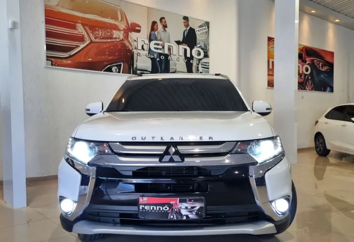 Mitsubishi Outlander Comfort 2.0 16V Aut. 2018