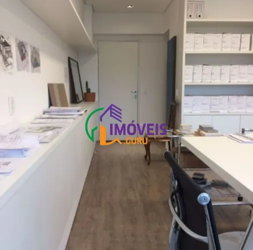 CONJ. COMERCIAL - ALPHAVILLE - SP