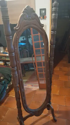 Espelho de chão antigo estilo psiquê