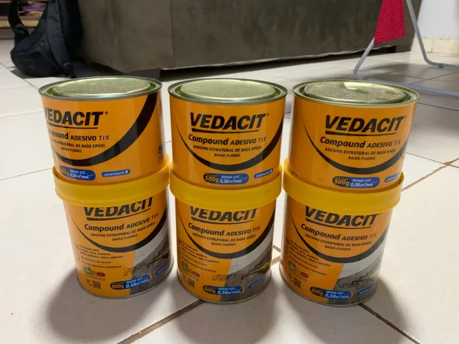 Vedacit adesivo estrutural de base epóxi