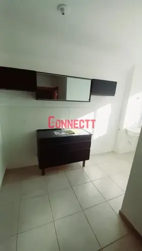 Apartamento com 2 dormitórios à venda, 43 m² por R$ 228.000,00 - Terras de Santa Marta - R