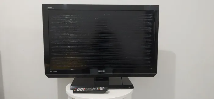 TV Toshiba LCD 32 polegadas