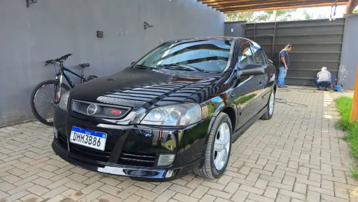Chevrolet Astra GSI 2.0 16V 136cv Hatchback 5P 2003