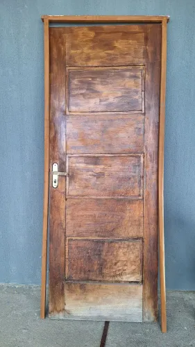Porta de madeira