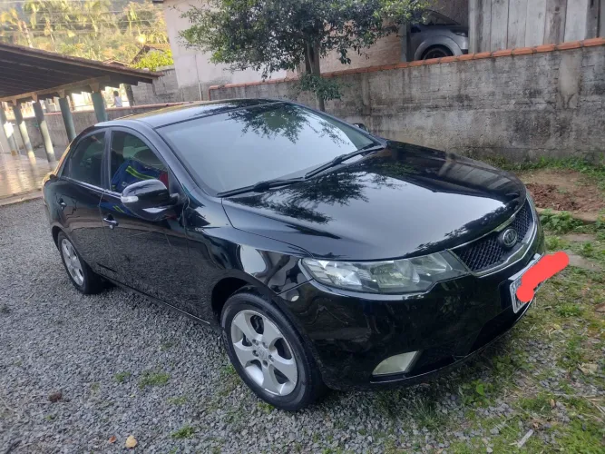 Kia Motors Cerato 1.6 16V Mec. 2010