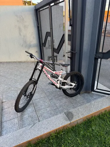Specialized status 2