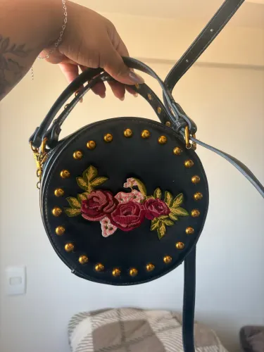Bolsa feminina redonda