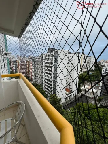 Apartamento 3 Quartos com Varanda, Piscina e Garagem em Candeal de Brotas Salvador/BA