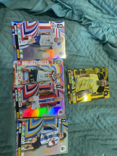 ADRELYNE CARDS 2026 RARAS