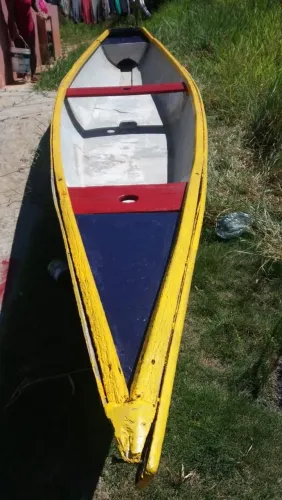 Vende-se barco com motor