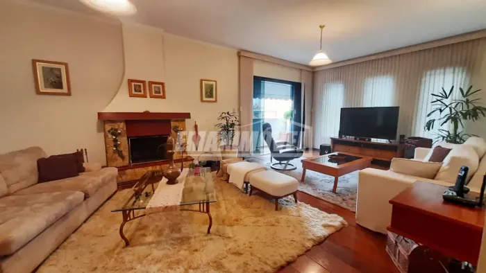 Casa mista para locação com 4 quartos sendo 2 suítes no Parque Campolim em Sorocaba/SP