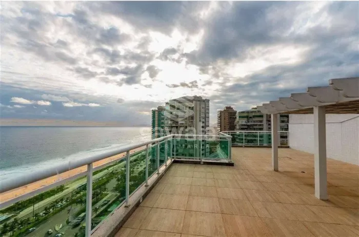 Cobertura Triplex à venda com 369,00m² e 4 quartos em Barra da Tijuca, Rio de Janeiro - RJ