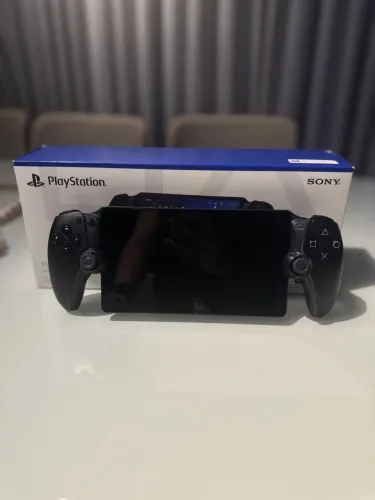 PlayStation Portal/Midnight Black - Estado de Novo