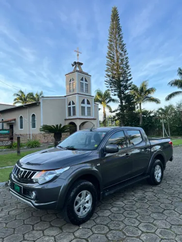 Mitsubishi L200 Triton Sport GLS 2.4 CD Diesel Aut. 2020