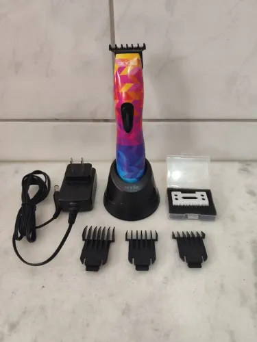 Máquina de Acabamento Profissional 