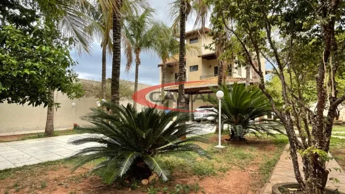 ALTO PARAISO LINDO SOBRADO 4 QUARTOS E TERRENO DE 815,M² AREA CONSTRUIDA 316,M²