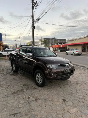 Mitsubishi L200 Triton HPE 3.2 CD TB Int.diesel AUT 2015