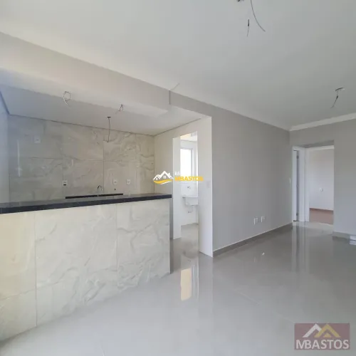 Apartamento com excelente padrão a venda com elevador com esse preço não tem no Parque Tur