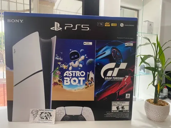 Playstation 5 Slim 1TB - Semi Novo - C/ 6 meses de Garantia!! Somos Loja!!