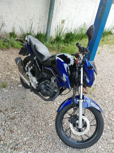 Vendo ou troco Titan 160  por CB300R e volta 