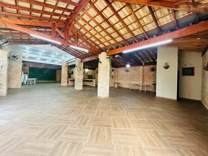 Salão à venda, 215 m² por R$ 800.000,00 - Santa Rosa - Piracicaba/SP