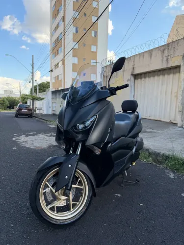 Xmax 250c