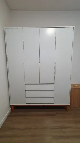 Roupeiro, Guarda roupa infantil