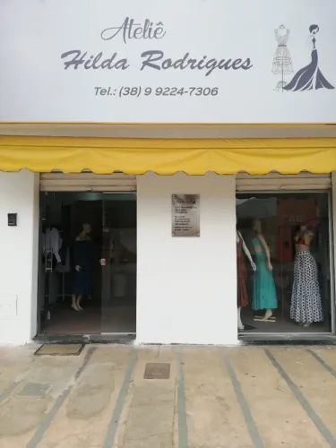 Passa-se Atelier de Costura completo