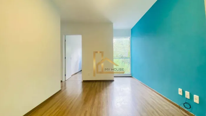 Apartamento com 2 dormitórios à venda, 47 m² por R$ 280.000,00 - Ermitage - Teresópolis/RJ
