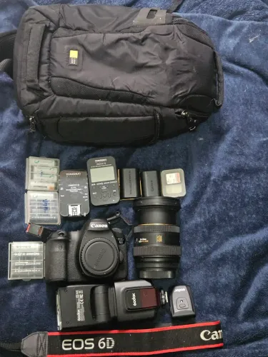 Câmera Canon 6d + Lente Sigma 24-70 F2.8 + Flash + Acessórios.