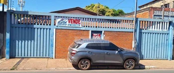 Imóvel Comercial/ Residencial, a venda R$470.000,00 Centro, Várzea Grande-MT