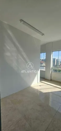 Sala à venda, 1 vaga, Extensão do Bosque - Rio das Ostras/RJ