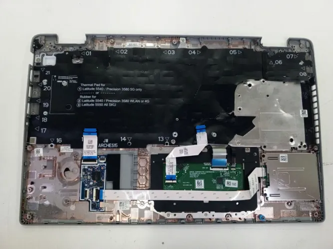 Palmrest Dell latitude 5540 precison 3580