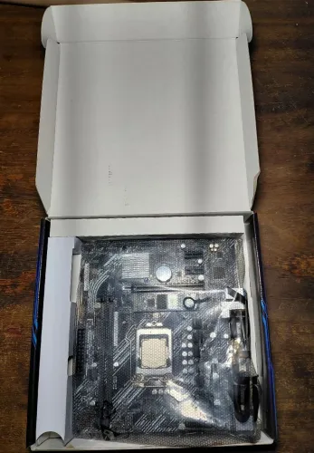 Placa mãe Asus Prime com processador Intel core I3