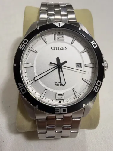 Relógio citizen original  novo quartz 