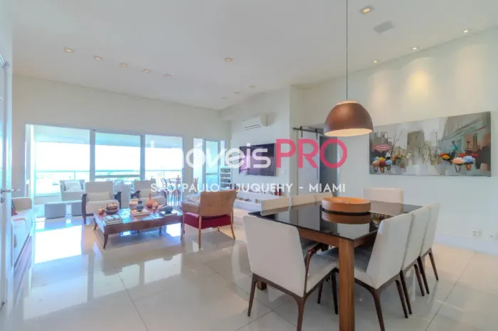 Apto moderno e sofisticado ? 161 m² com 3 dorm, todos suite e 4 vagas no Campo Belo