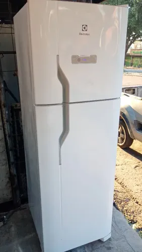 Geladeira eletrolux