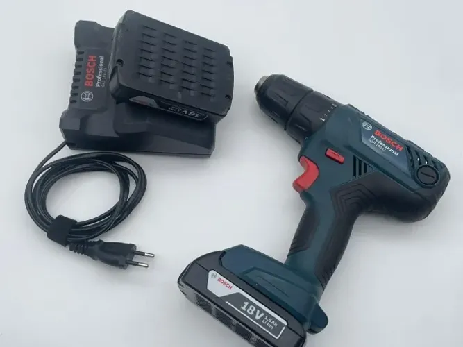 Furadeira/Parafusadeira Bosch GSR 180-LI 18V ? Excelente Estado