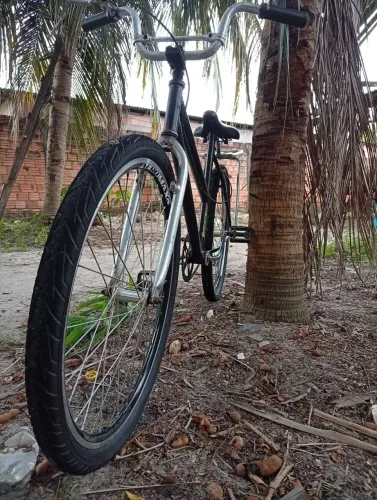 Vende se essa bicicleta aro 26 preta top demais