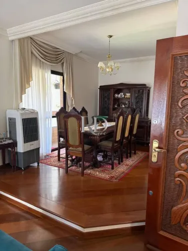 Apartamento com 3 suítes à venda, 224 m² de área útil por R$ 990.000 - Edifício Lago Parqu