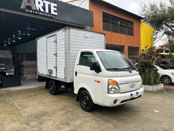 Hyundai HR 2.5 TCI Diesel (rs/rd) 2011