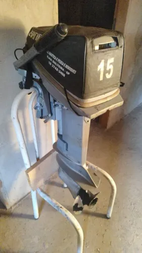 Motor EVINRUDE