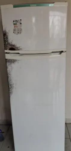 Vende-se geladeira 