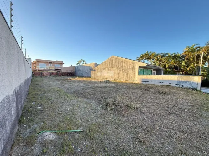 Terreno a venda em Balneário Atami - Pontal do Paraná, PR