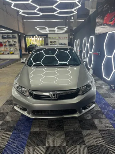 Honda Civic Sedan LXS 1.8/1.8 Flex 16V Mec. 4P 2014