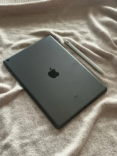 iPad 9 Space Gray 64GB + Apple Pencil