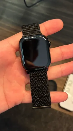 Apple Watch Series 11 (42mm) GPS - Black
