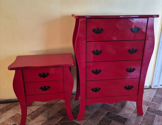 Cômoda / Criado mudo / Cabeceira / bombê / 
