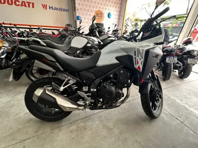 NX 500 ZERO KM EMPLACADA