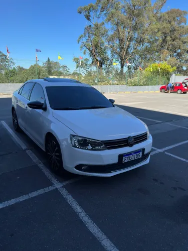 Volkswagen Jetta Highline 2.0 TSI 16V 4P Tiptronic 2013